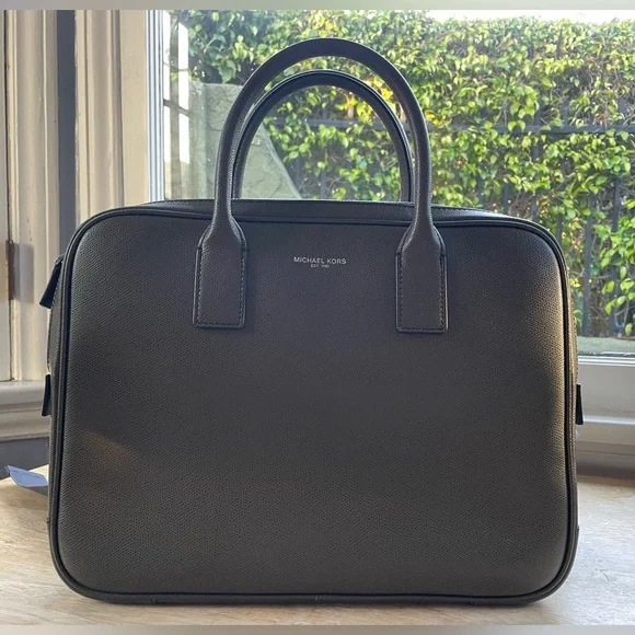 Michael Kors Olive Green Laptop Bag, EUC - Picture 2 of 14